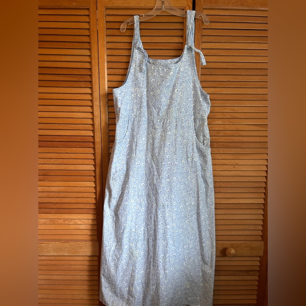 Vintage Laura Ashley Light Blue Floral Maxi Dress Sz UK 14/US 10